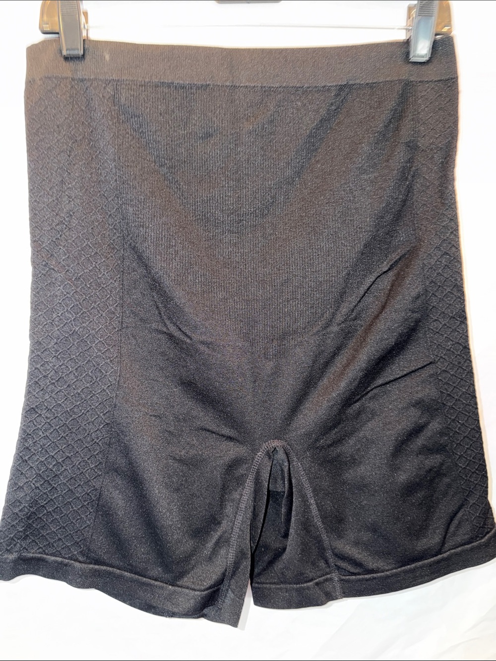 Daisy Fuentes, High-Waist Black Shaping Shorts, SZ 3X, (T2-352)